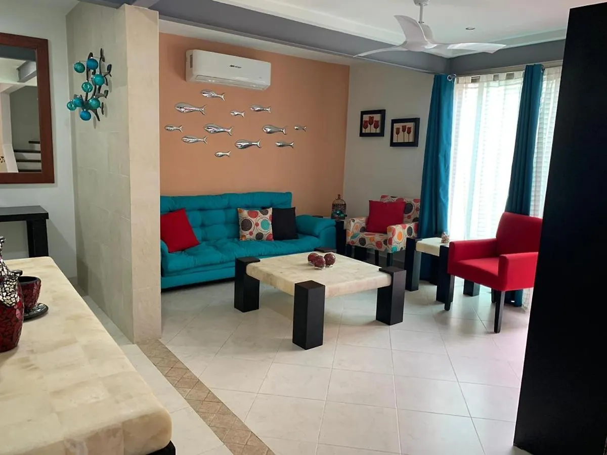 Holiday home Casa Pelicano